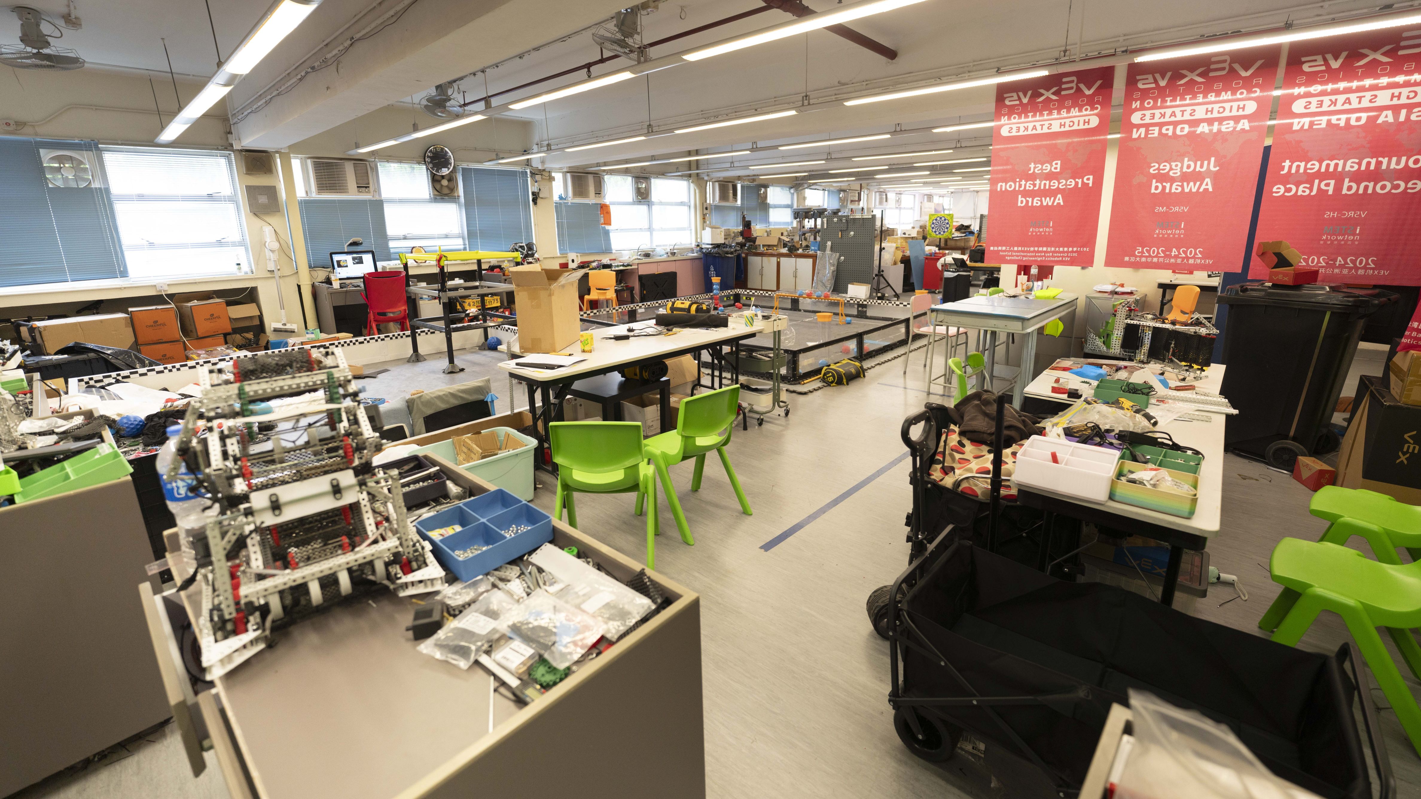 TF11  Robot Training Room